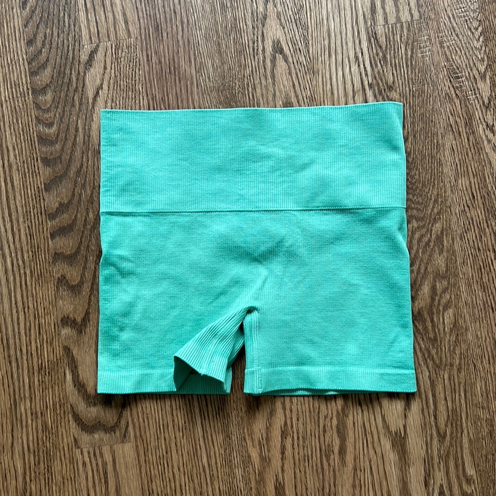 TNA Workout shorts